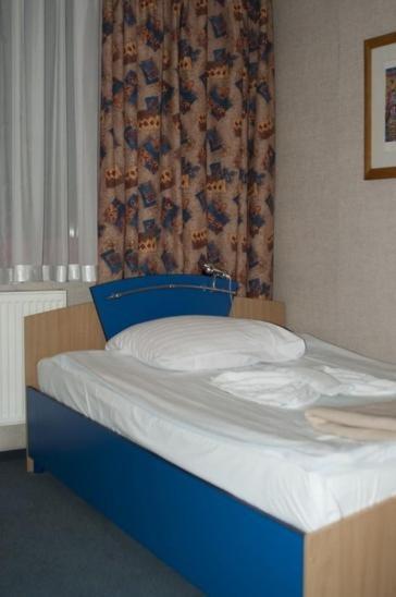 Hotel 222 Познан Екстериор снимка